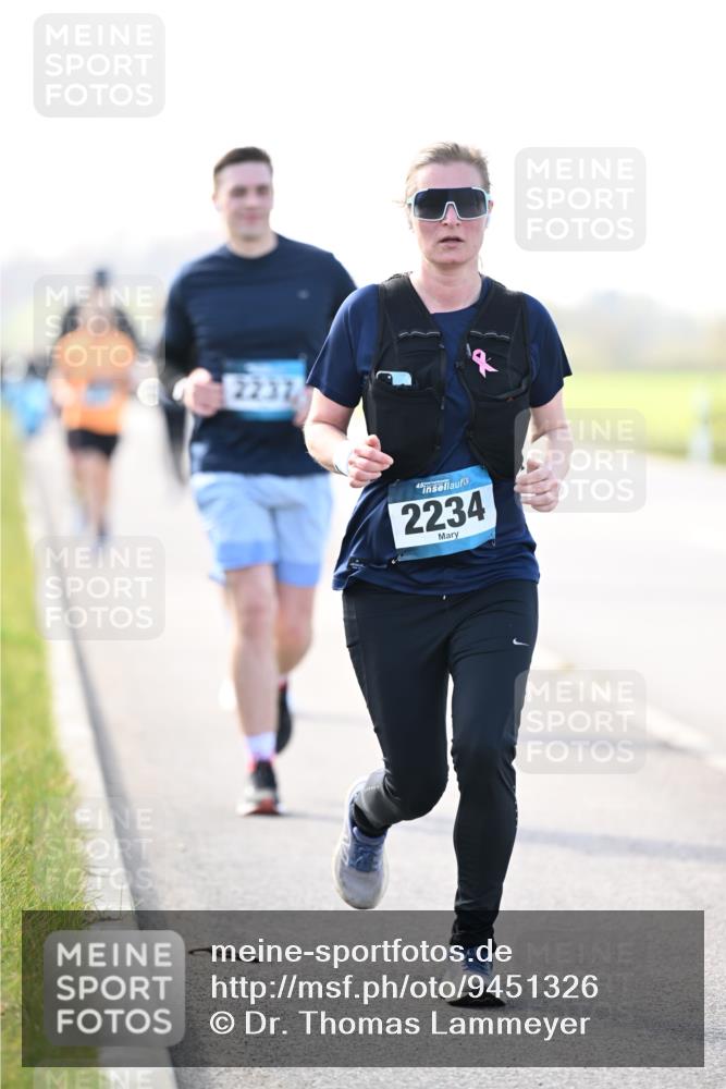 12.04.2026 - 45. Internationalen Wilhelmsburger Insellauf Dr. Thomas Lammeyer http://msf.ph/oto/9451326 12.04.2026 10:49:08 Laufen 2237, 45, 2234 meine-sportfotos.de