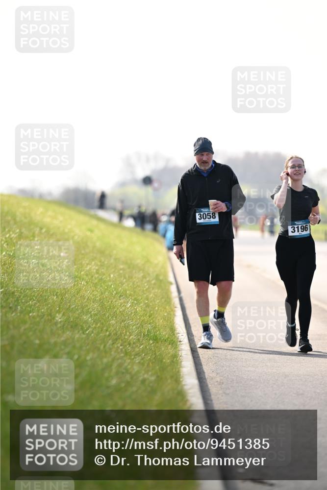 12.04.2026 - 45. Internationalen Wilhelmsburger Insellauf Dr. Thomas Lammeyer http://msf.ph/oto/9451385 12.04.2026 10:49:20 Laufen 3058, 3196 meine-sportfotos.de