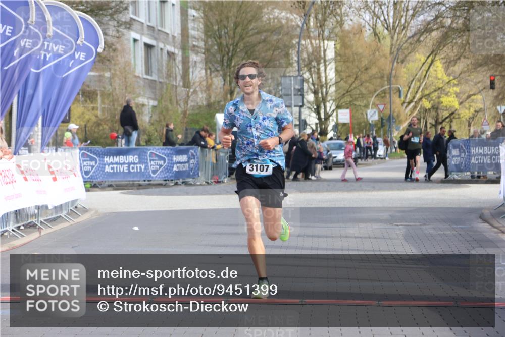 12.04.2026 - 45. Internationalen Wilhelmsburger Insellauf Strokosch-Dieckow http://msf.ph/oto/9451399 12.04.2026 10:11:14 Ziel 3107 meine-sportfotos.de