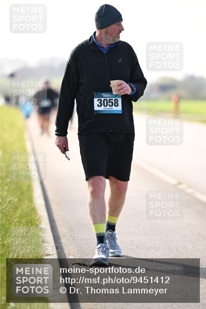12.04.2026 - 45. Internationalen Wilhelmsburger Insellauf Dr. Thomas Lammeyer http://msf.ph/oto/9451412 12.04.2026 10:49:29 Laufen 3058 meine-sportfotos.de