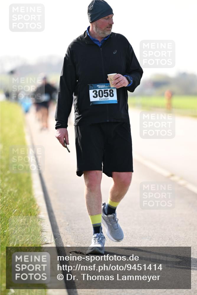 12.04.2026 - 45. Internationalen Wilhelmsburger Insellauf Dr. Thomas Lammeyer http://msf.ph/oto/9451414 12.04.2026 10:49:29 Laufen 3058 meine-sportfotos.de