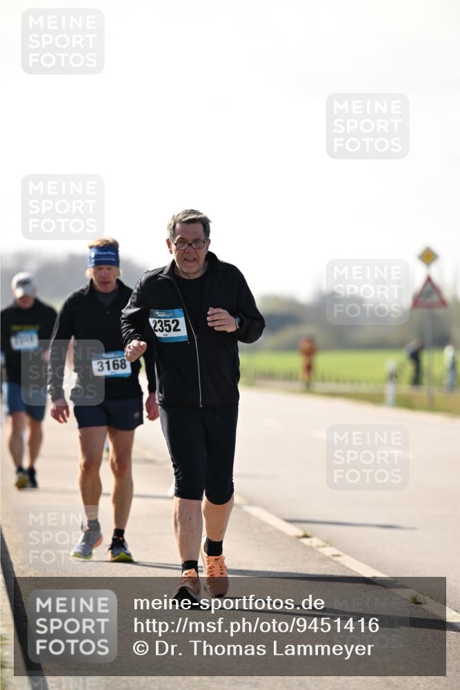 12.04.2026 - 45. Internationalen Wilhelmsburger Insellauf Dr. Thomas Lammeyer http://msf.ph/oto/9451416 12.04.2026 10:49:44 Laufen 3168, 2352 meine-sportfotos.de