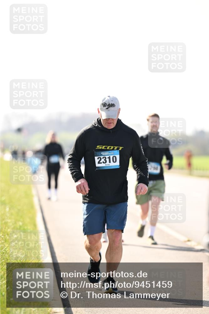12.04.2026 - 45. Internationalen Wilhelmsburger Insellauf Dr. Thomas Lammeyer http://msf.ph/oto/9451459 12.04.2026 10:49:52 Laufen 2310 meine-sportfotos.de