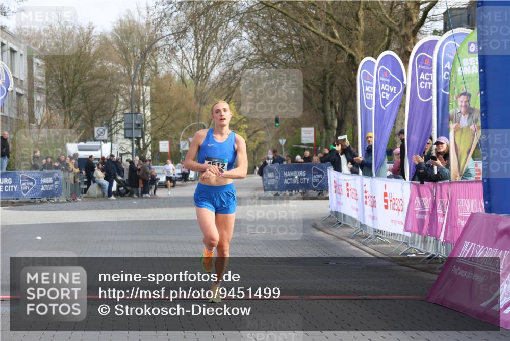 12.04.2026 - 45. Internationalen Wilhelmsburger Insellauf Strokosch-Dieckow http://msf.ph/oto/9451499 12.04.2026 10:12:29 Ziel 4512 meine-sportfotos.de