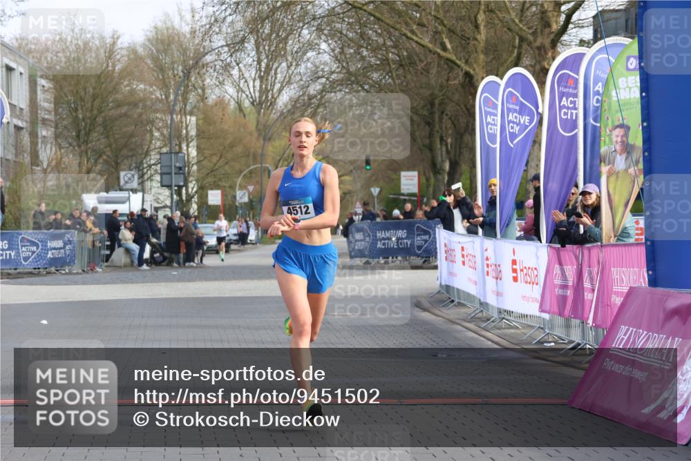 12.04.2026 - 45. Internationalen Wilhelmsburger Insellauf Strokosch-Dieckow http://msf.ph/oto/9451502 12.04.2026 10:12:29 Ziel 4512 meine-sportfotos.de