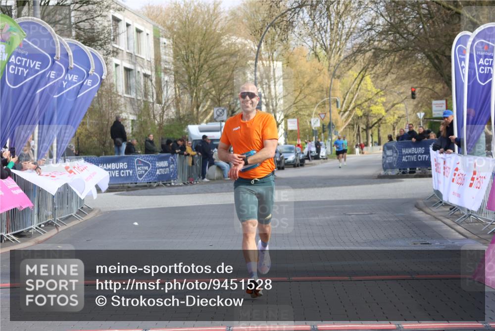 12.04.2026 - 45. Internationalen Wilhelmsburger Insellauf Strokosch-Dieckow http://msf.ph/oto/9451528 12.04.2026 10:13:54 Ziel 5514 meine-sportfotos.de
