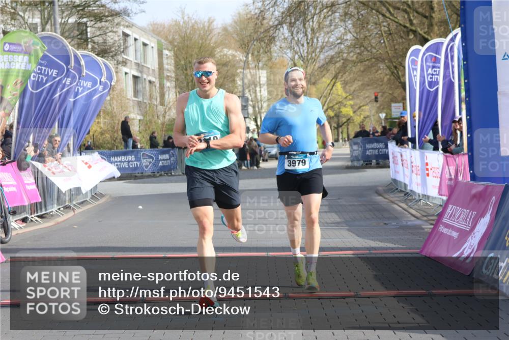 12.04.2026 - 45. Internationalen Wilhelmsburger Insellauf Strokosch-Dieckow http://msf.ph/oto/9451543 12.04.2026 10:14:13 Ziel 2119, 3979 meine-sportfotos.de
