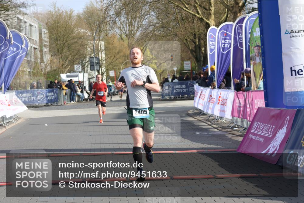 12.04.2026 - 45. Internationalen Wilhelmsburger Insellauf Strokosch-Dieckow http://msf.ph/oto/9451633 12.04.2026 10:16:23 Ziel 2405, 3685 meine-sportfotos.de