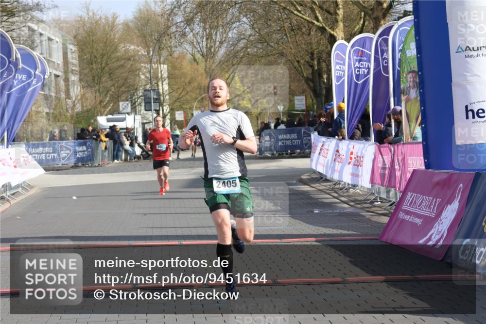 12.04.2026 - 45. Internationalen Wilhelmsburger Insellauf Strokosch-Dieckow http://msf.ph/oto/9451634 12.04.2026 10:16:23 Ziel 2405, 3685 meine-sportfotos.de
