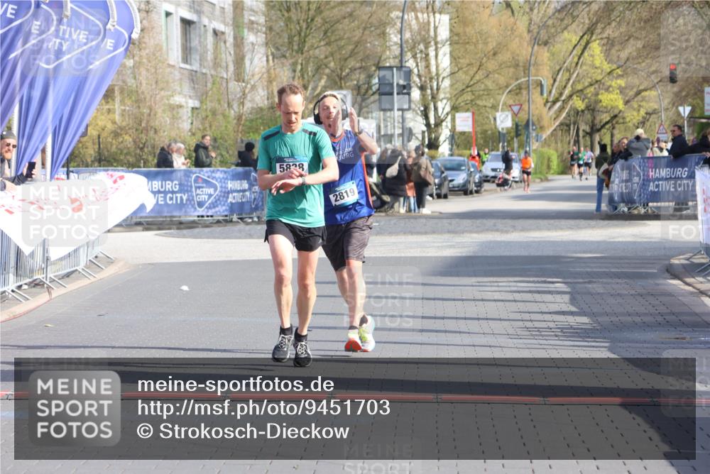 12.04.2026 - 45. Internationalen Wilhelmsburger Insellauf Strokosch-Dieckow http://msf.ph/oto/9451703 12.04.2026 10:17:39 Ziel 5838, 2819 meine-sportfotos.de