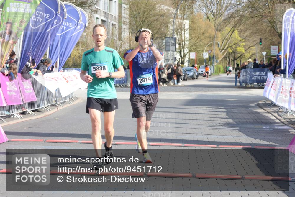 12.04.2026 - 45. Internationalen Wilhelmsburger Insellauf Strokosch-Dieckow http://msf.ph/oto/9451712 12.04.2026 10:17:42 Ziel 5838, 2819 meine-sportfotos.de