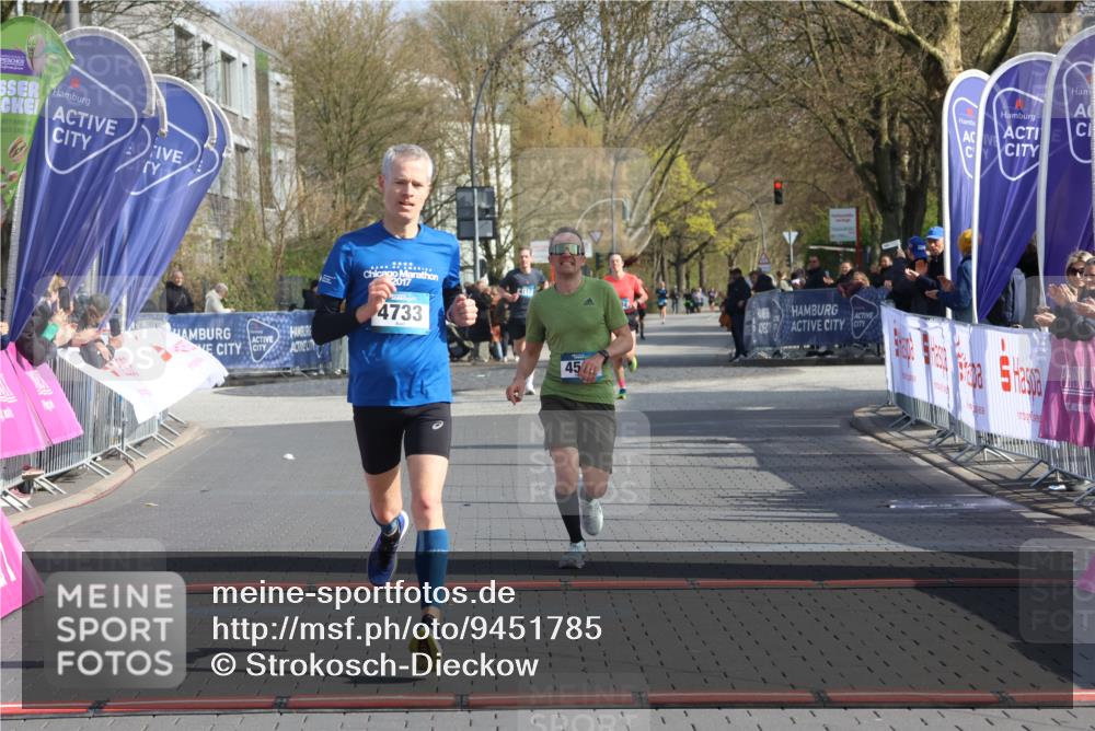12.04.2026 - 45. Internationalen Wilhelmsburger Insellauf Strokosch-Dieckow http://msf.ph/oto/9451785 12.04.2026 10:19:03 Ziel 4733, 4583 meine-sportfotos.de