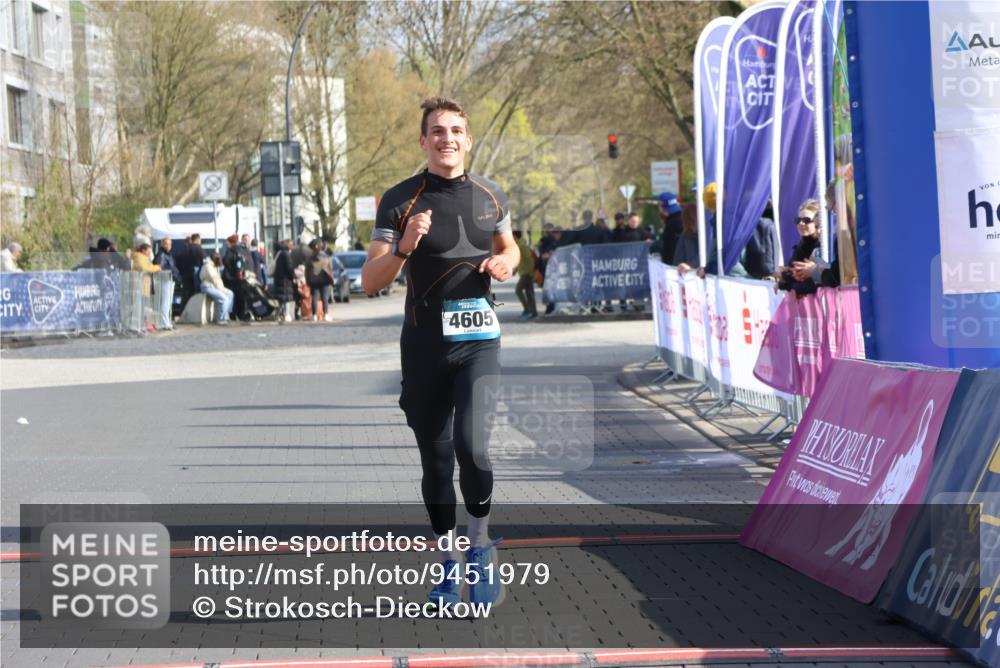 12.04.2026 - 45. Internationalen Wilhelmsburger Insellauf Strokosch-Dieckow http://msf.ph/oto/9451979 12.04.2026 10:20:33 Ziel 4605 meine-sportfotos.de