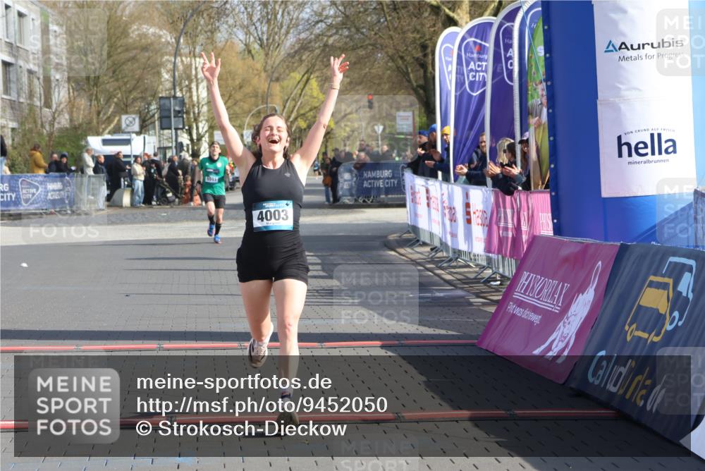 12.04.2026 - 45. Internationalen Wilhelmsburger Insellauf Strokosch-Dieckow http://msf.ph/oto/9452050 12.04.2026 10:21:20 Ziel 2212, 4003 meine-sportfotos.de