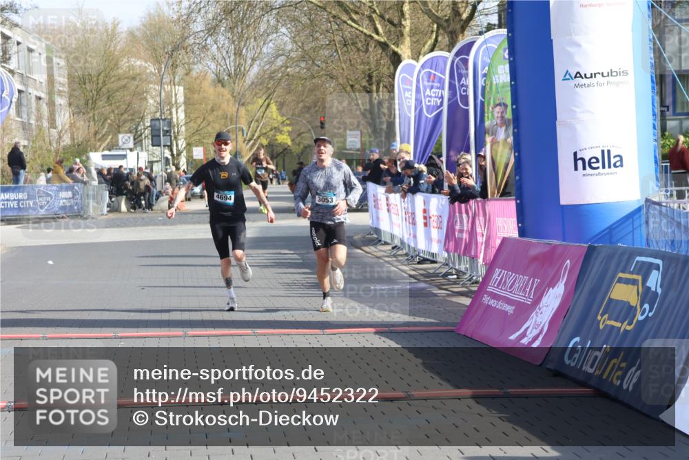 12.04.2026 - 45. Internationalen Wilhelmsburger Insellauf Strokosch-Dieckow http://msf.ph/oto/9452322 12.04.2026 10:22:41 Ziel 3053, 4694 meine-sportfotos.de