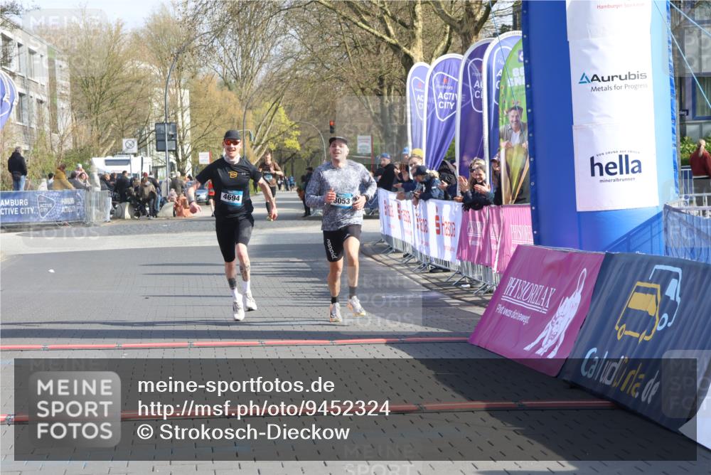 12.04.2026 - 45. Internationalen Wilhelmsburger Insellauf Strokosch-Dieckow http://msf.ph/oto/9452324 12.04.2026 10:22:41 Ziel 3053, 4694 meine-sportfotos.de
