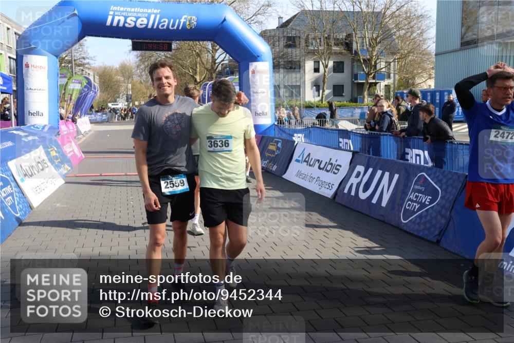 12.04.2026 - 45. Internationalen Wilhelmsburger Insellauf Strokosch-Dieckow http://msf.ph/oto/9452344 12.04.2026 10:34:56 Ziel 5480, 3042, 3065, 2123 meine-sportfotos.de