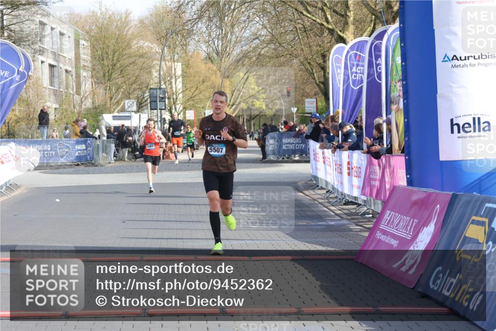 12.04.2026 - 45. Internationalen Wilhelmsburger Insellauf Strokosch-Dieckow http://msf.ph/oto/9452362 12.04.2026 10:22:50 Ziel 5507 meine-sportfotos.de
