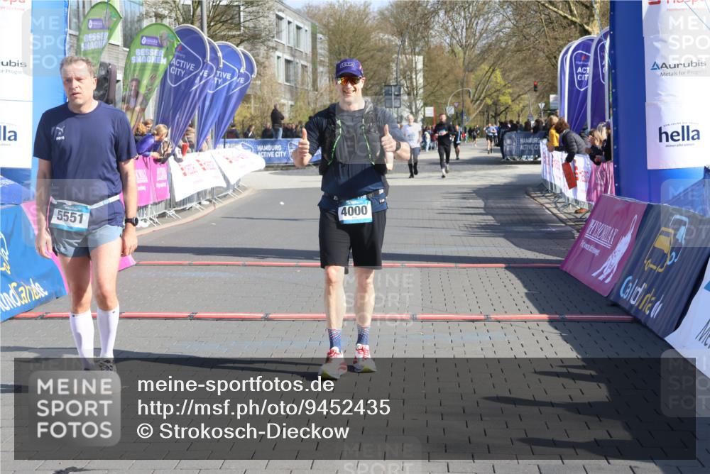 12.04.2026 - 45. Internationalen Wilhelmsburger Insellauf Strokosch-Dieckow http://msf.ph/oto/9452435 12.04.2026 10:35:32 Ziel 4000, 5551, 4109, 2497 meine-sportfotos.de