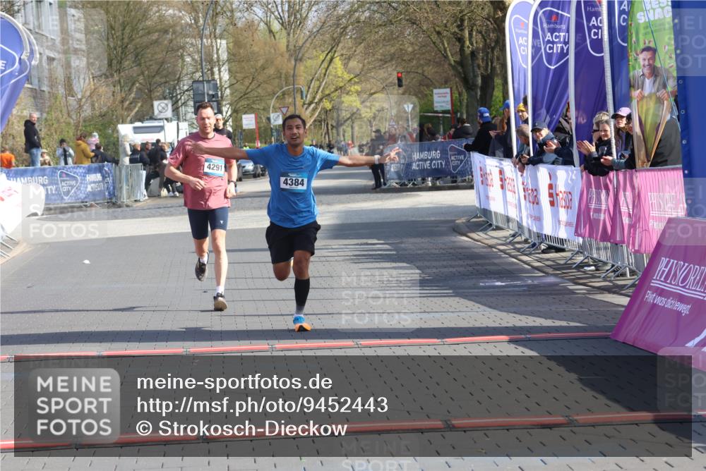 12.04.2026 - 45. Internationalen Wilhelmsburger Insellauf Strokosch-Dieckow http://msf.ph/oto/9452443 12.04.2026 10:23:15 Ziel 4384, 4291 meine-sportfotos.de