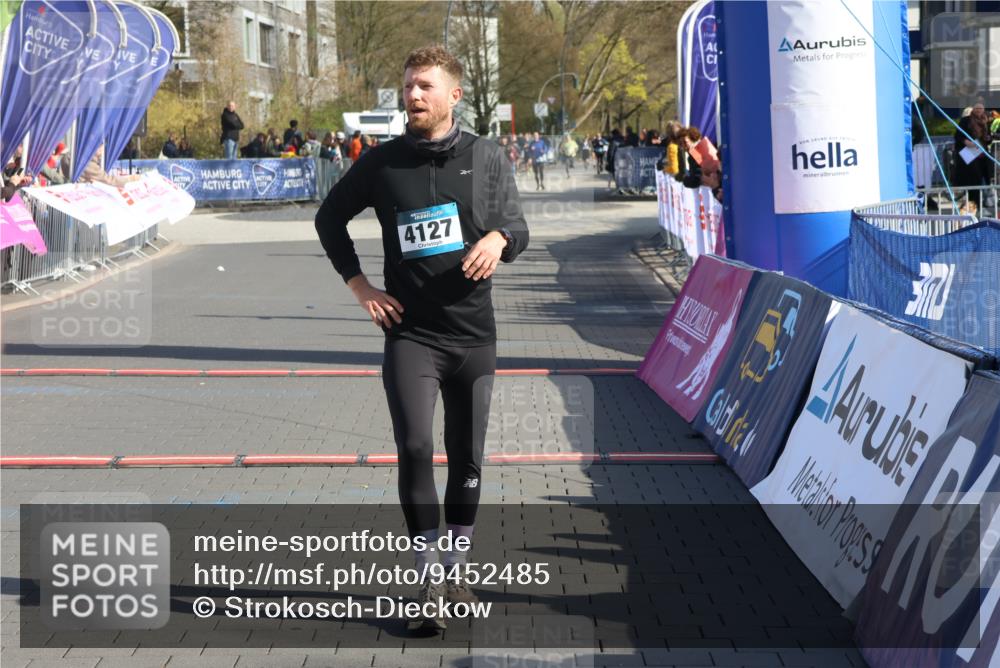 12.04.2026 - 45. Internationalen Wilhelmsburger Insellauf Strokosch-Dieckow http://msf.ph/oto/9452485 12.04.2026 10:35:46 Ziel 4127, 5523 meine-sportfotos.de