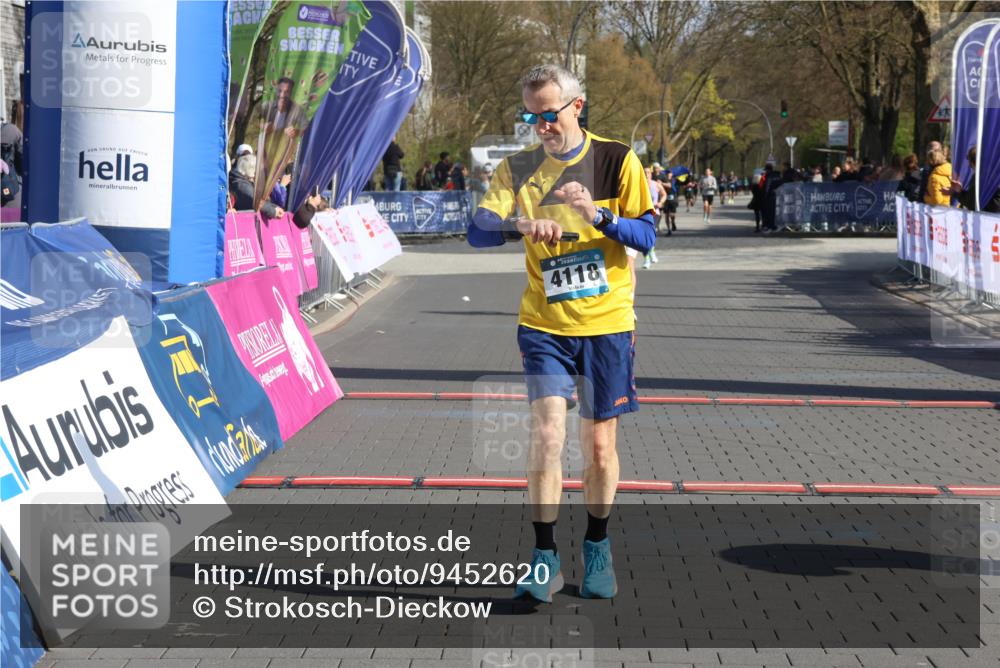 12.04.2026 - 45. Internationalen Wilhelmsburger Insellauf Strokosch-Dieckow http://msf.ph/oto/9452620 12.04.2026 10:36:29 Ziel 2192, 3731, 4118 meine-sportfotos.de