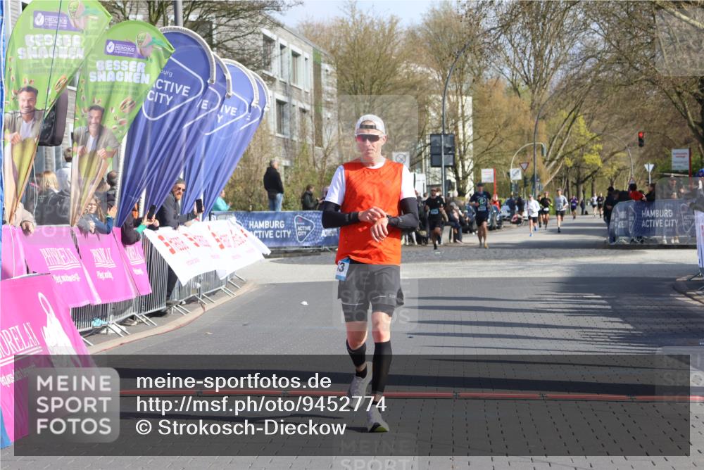 12.04.2026 - 45. Internationalen Wilhelmsburger Insellauf Strokosch-Dieckow http://msf.ph/oto/9452774 12.04.2026 10:25:03 Ziel 4143 meine-sportfotos.de