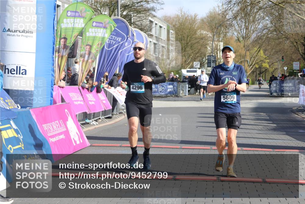 12.04.2026 - 45. Internationalen Wilhelmsburger Insellauf Strokosch-Dieckow http://msf.ph/oto/9452799 12.04.2026 10:25:13 Ziel 5609, 4296 meine-sportfotos.de