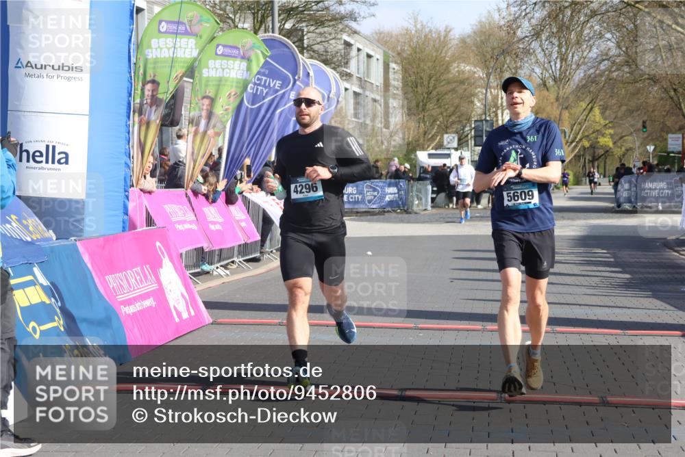 12.04.2026 - 45. Internationalen Wilhelmsburger Insellauf Strokosch-Dieckow http://msf.ph/oto/9452806 12.04.2026 10:25:13 Ziel 5609, 4296 meine-sportfotos.de