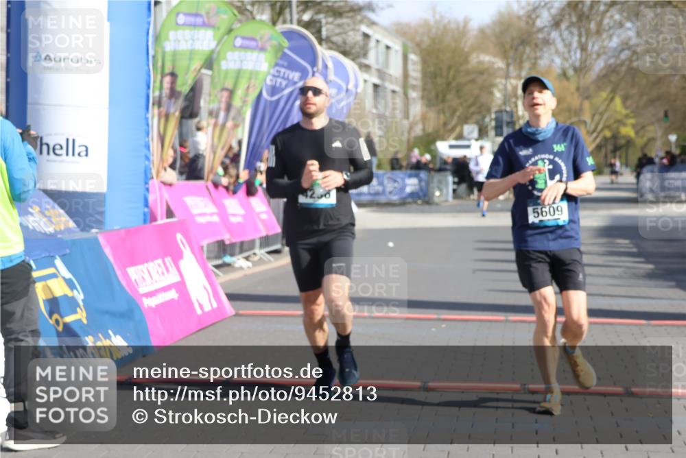 12.04.2026 - 45. Internationalen Wilhelmsburger Insellauf Strokosch-Dieckow http://msf.ph/oto/9452813 12.04.2026 10:25:13 Ziel 5609, 4296 meine-sportfotos.de