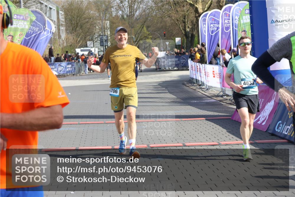 12.04.2026 - 45. Internationalen Wilhelmsburger Insellauf Strokosch-Dieckow http://msf.ph/oto/9453076 12.04.2026 10:38:13 Ziel 2657, 4833, 5706 meine-sportfotos.de
