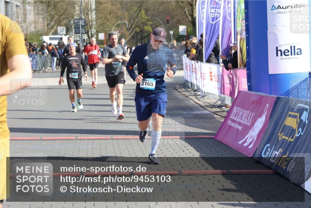 12.04.2026 - 45. Internationalen Wilhelmsburger Insellauf Strokosch-Dieckow http://msf.ph/oto/9453103 12.04.2026 10:38:18 Ziel 2105, 4013, 3386 meine-sportfotos.de