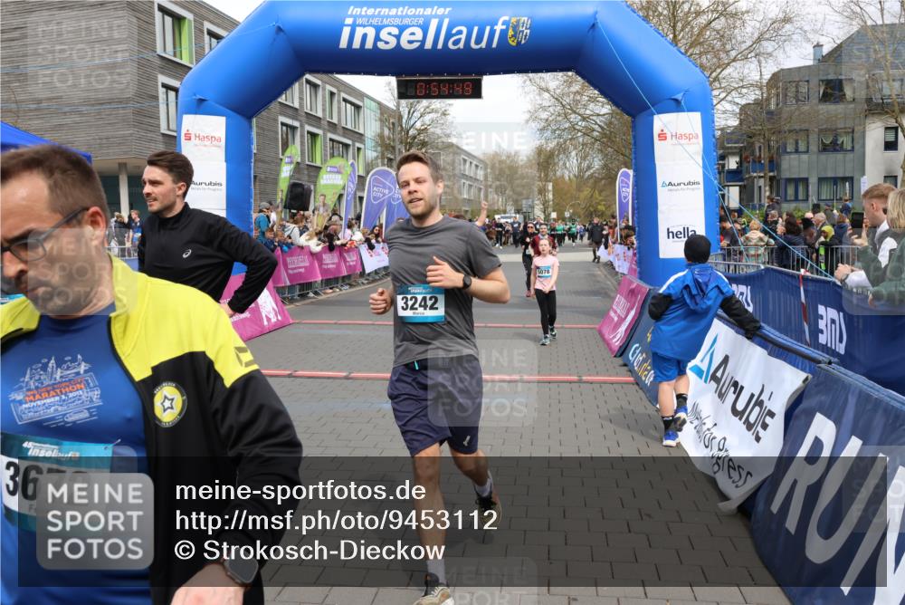 12.04.2026 - 45. Internationalen Wilhelmsburger Insellauf Strokosch-Dieckow http://msf.ph/oto/9453112 12.04.2026 13:07:49 Ziel 3242, 5078, 2925, 5226, 2745, 5028, 5148 meine-sportfotos.de