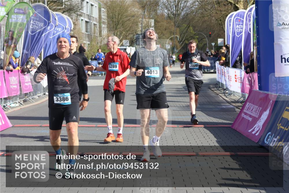 12.04.2026 - 45. Internationalen Wilhelmsburger Insellauf Strokosch-Dieckow http://msf.ph/oto/9453132 12.04.2026 10:38:25 Ziel 4013, 3386, 5289, 2537, 2020 meine-sportfotos.de
