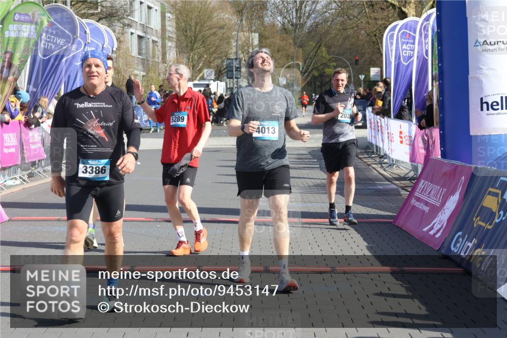 12.04.2026 - 45. Internationalen Wilhelmsburger Insellauf Strokosch-Dieckow http://msf.ph/oto/9453147 12.04.2026 10:38:25 Ziel 4013, 3386, 5289, 2537, 2020 meine-sportfotos.de