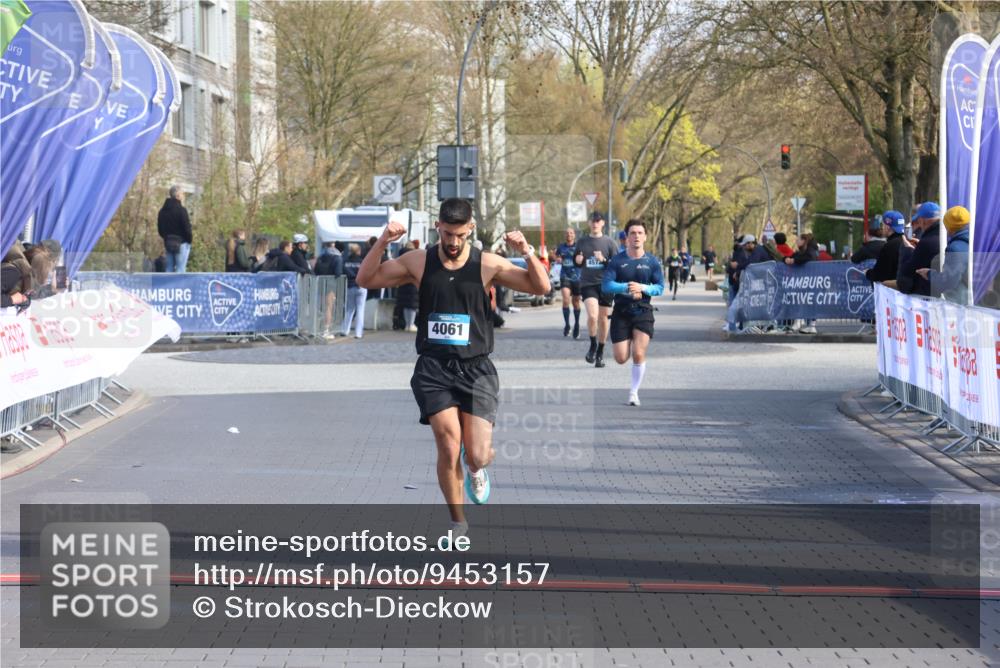 12.04.2026 - 45. Internationalen Wilhelmsburger Insellauf Strokosch-Dieckow http://msf.ph/oto/9453157 12.04.2026 10:26:39 Ziel 4061 meine-sportfotos.de