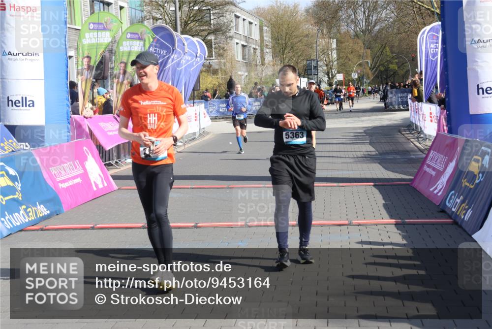 12.04.2026 - 45. Internationalen Wilhelmsburger Insellauf Strokosch-Dieckow http://msf.ph/oto/9453164 12.04.2026 10:38:33 Ziel 5363, 2986, 5732 meine-sportfotos.de