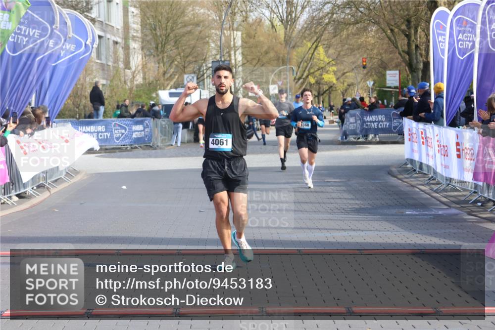 12.04.2026 - 45. Internationalen Wilhelmsburger Insellauf Strokosch-Dieckow http://msf.ph/oto/9453183 12.04.2026 10:26:40 Ziel 4061 meine-sportfotos.de