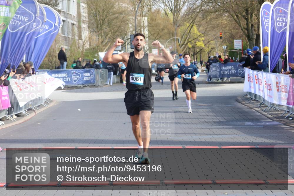 12.04.2026 - 45. Internationalen Wilhelmsburger Insellauf Strokosch-Dieckow http://msf.ph/oto/9453196 12.04.2026 10:26:40 Ziel 4061 meine-sportfotos.de