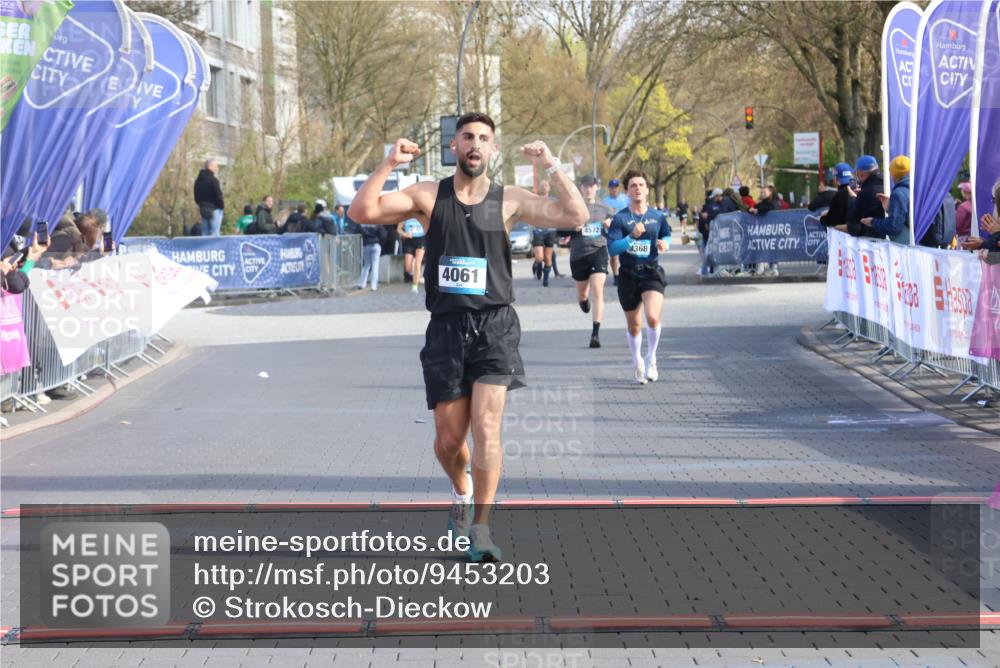 12.04.2026 - 45. Internationalen Wilhelmsburger Insellauf Strokosch-Dieckow http://msf.ph/oto/9453203 12.04.2026 10:26:41 Ziel 4061, 3368 meine-sportfotos.de