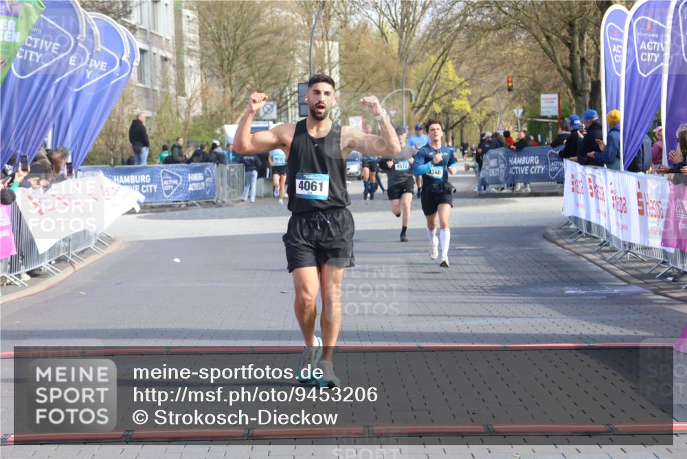 12.04.2026 - 45. Internationalen Wilhelmsburger Insellauf Strokosch-Dieckow http://msf.ph/oto/9453206 12.04.2026 10:26:41 Ziel 4061, 3368 meine-sportfotos.de