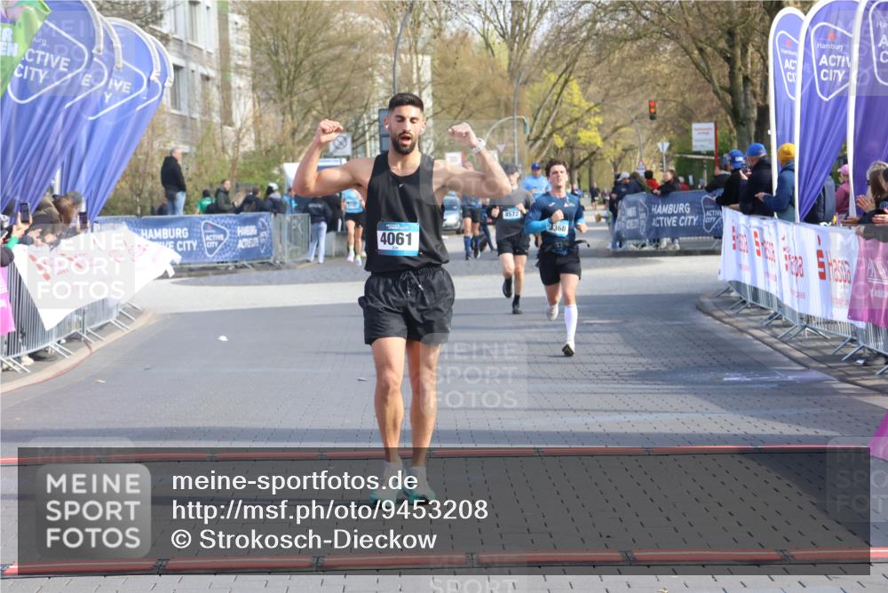 12.04.2026 - 45. Internationalen Wilhelmsburger Insellauf Strokosch-Dieckow http://msf.ph/oto/9453208 12.04.2026 10:26:41 Ziel 4061, 3368 meine-sportfotos.de