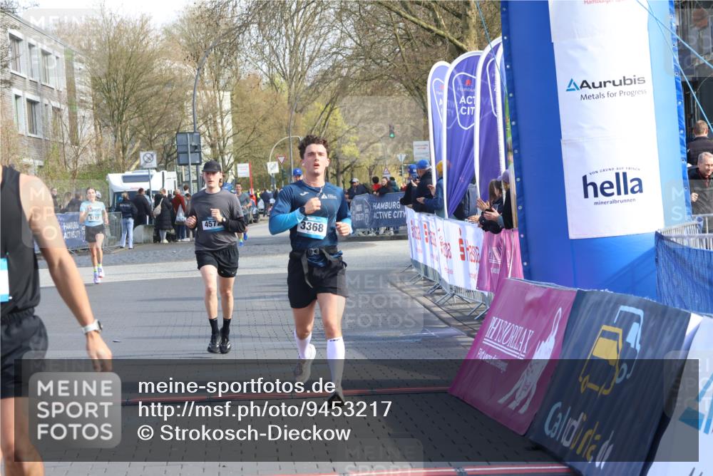 12.04.2026 - 45. Internationalen Wilhelmsburger Insellauf Strokosch-Dieckow http://msf.ph/oto/9453217 12.04.2026 10:26:44 Ziel 4061, 3368, 4572 meine-sportfotos.de