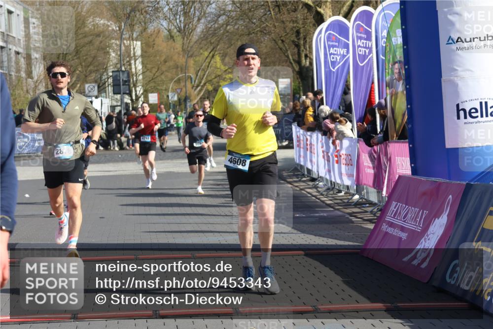 12.04.2026 - 45. Internationalen Wilhelmsburger Insellauf Strokosch-Dieckow http://msf.ph/oto/9453343 12.04.2026 10:39:43 Ziel 4009, 4608, 2878, 3110, 4040, 4325 meine-sportfotos.de