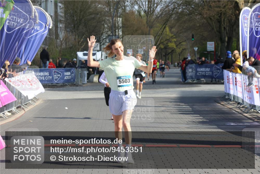12.04.2026 - 45. Internationalen Wilhelmsburger Insellauf Strokosch-Dieckow http://msf.ph/oto/9453351 12.04.2026 10:27:26 Ziel 5503, 5055 meine-sportfotos.de