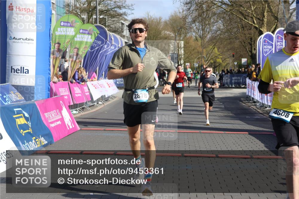 12.04.2026 - 45. Internationalen Wilhelmsburger Insellauf Strokosch-Dieckow http://msf.ph/oto/9453361 12.04.2026 10:39:45 Ziel 4608, 2878, 3110, 4040, 4325, 4871, 4393 meine-sportfotos.de