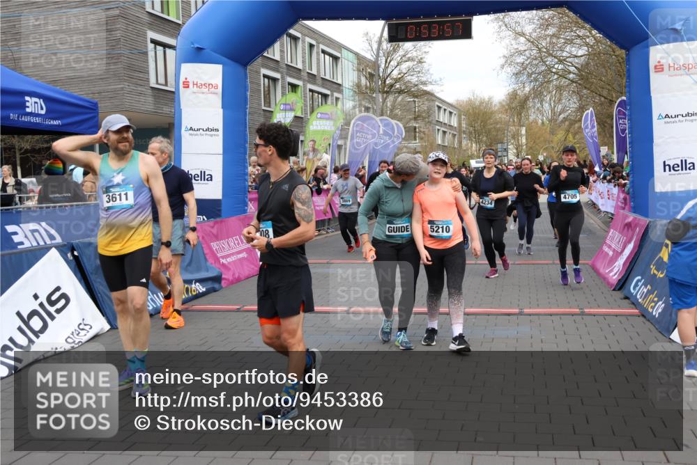 12.04.2026 - 45. Internationalen Wilhelmsburger Insellauf Strokosch-Dieckow http://msf.ph/oto/9453386 12.04.2026 13:06:57 Ziel 5210, 4234, 4705, 4745, 3869, 3866, 2536, 4510, 4078, 4641, 4821, 4408, 3862, 4248 meine-sportfotos.de