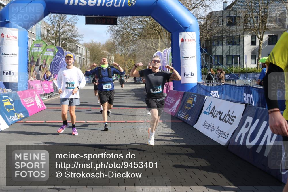 12.04.2026 - 45. Internationalen Wilhelmsburger Insellauf Strokosch-Dieckow http://msf.ph/oto/9453401 12.04.2026 10:39:48 Ziel 2878, 3110, 4040, 4325, 4871, 4393, 4976 meine-sportfotos.de