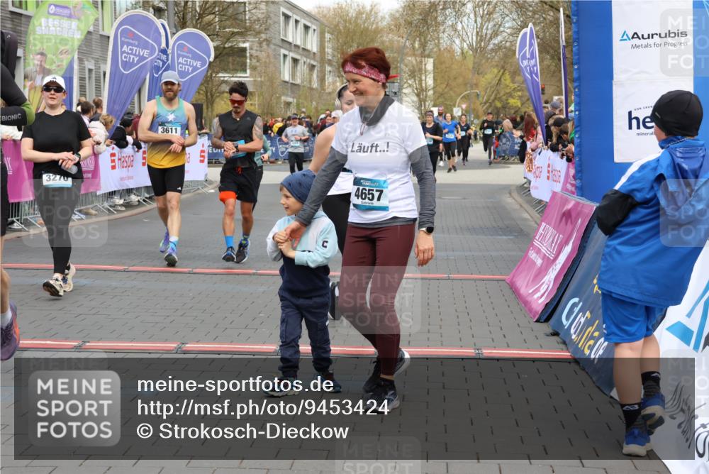 12.04.2026 - 45. Internationalen Wilhelmsburger Insellauf Strokosch-Dieckow http://msf.ph/oto/9453424 12.04.2026 13:06:50 Ziel 4091, 3278, 3877, 3943, 3804, 3270, 2008, 3611, 5210 meine-sportfotos.de
