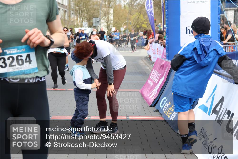 12.04.2026 - 45. Internationalen Wilhelmsburger Insellauf Strokosch-Dieckow http://msf.ph/oto/9453427 12.04.2026 13:06:47 Ziel 5218, 4133, 3264, 4091, 3278, 3877, 3943, 3804, 3270, 2008, 3611 meine-sportfotos.de